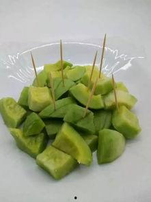 吃瓜不吐橡胶皮