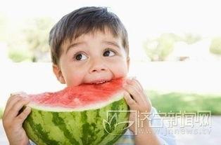 凌哥吃瓜日记,揭秘娱乐圈幕后故事
